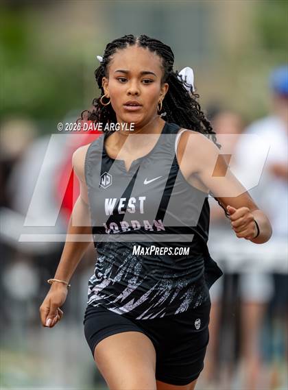 Thumbnail 2 in Phoenix Invitational photogallery.