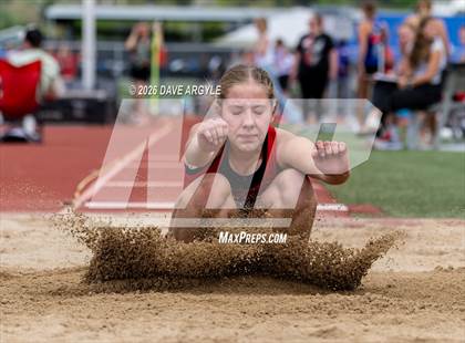 Thumbnail 3 in Phoenix Invitational photogallery.