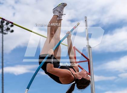 Thumbnail 1 in Phoenix Invitational photogallery.