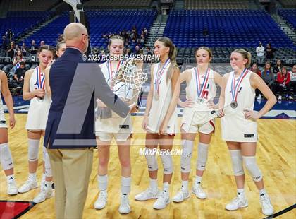 Thumbnail 2 in Fairfield vs. Jim Ned (UIL 3A Basketball Division I Final Medal Ceremony) photogallery.