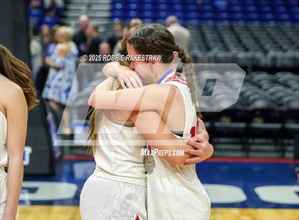 Thumbnail 2 in Fairfield vs. Jim Ned (UIL 3A Basketball Division I Final Medal Ceremony) photogallery.