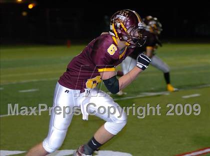 Thumbnail 3 in New London @ Sheehan photogallery.