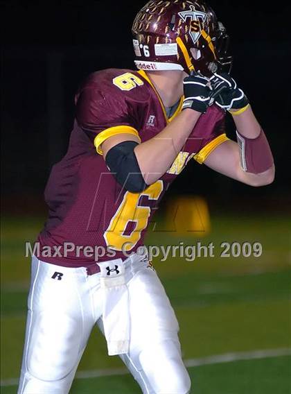 Thumbnail 2 in New London @ Sheehan photogallery.
