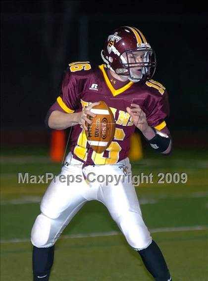 Thumbnail 2 in New London @ Sheehan photogallery.