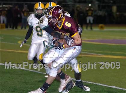 Thumbnail 1 in New London @ Sheehan photogallery.