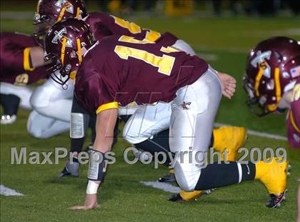 Thumbnail 2 in New London @ Sheehan photogallery.