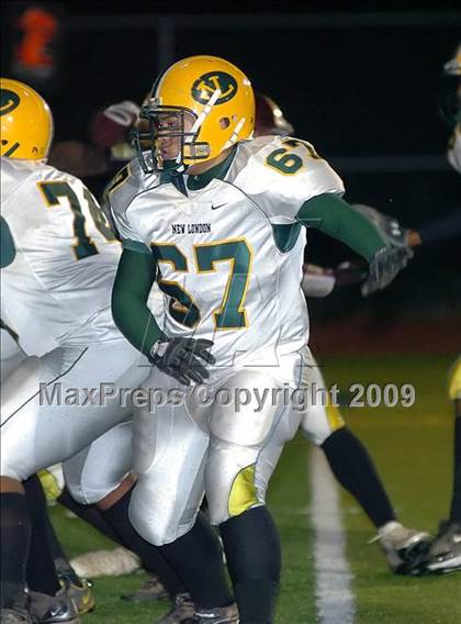 Thumbnail 2 in New London @ Sheehan photogallery.