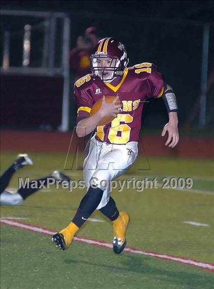 Thumbnail 3 in New London @ Sheehan photogallery.