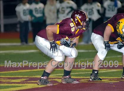 Thumbnail 2 in New London @ Sheehan photogallery.