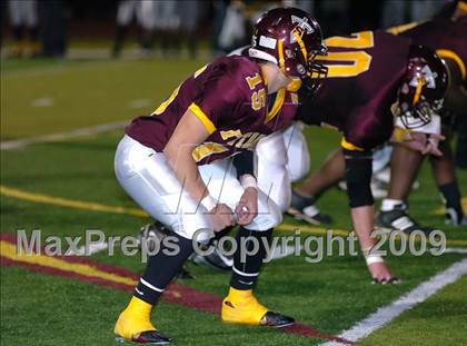 Thumbnail 2 in New London @ Sheehan photogallery.