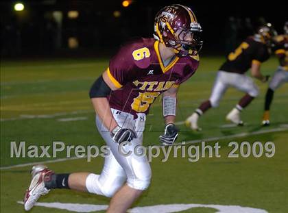 Thumbnail 2 in New London @ Sheehan photogallery.