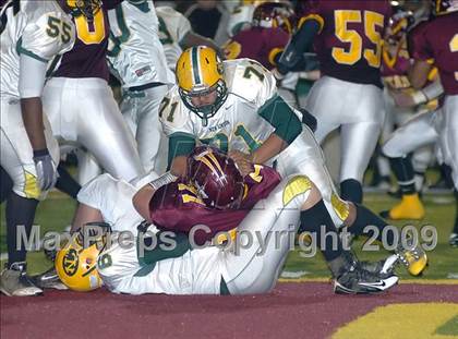 Thumbnail 1 in New London @ Sheehan photogallery.