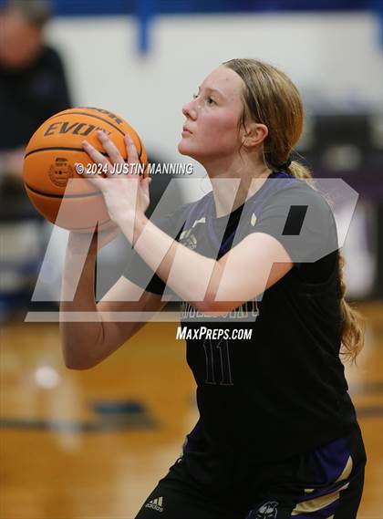 Thumbnail 2 in Centerpoint vs. Fouke (AAA 3A-7 District Final) photogallery.