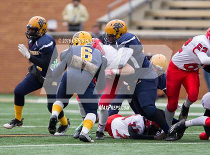 Thumbnail 1 in South Point vs. Rocky Mount (NCHSAA 3A Final) photogallery.