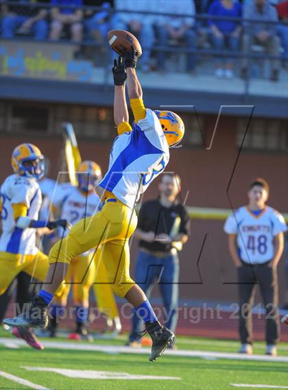 Thumbnail 2 in Tempe Prep vs. Morenci (AIA D5 Playoffs) photogallery.