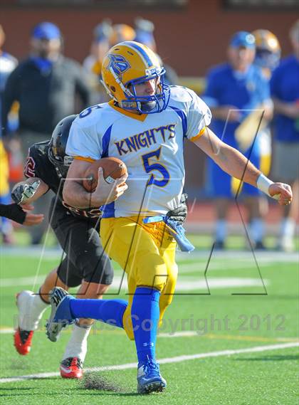 Thumbnail 2 in Tempe Prep vs. Morenci (AIA D5 Playoffs) photogallery.