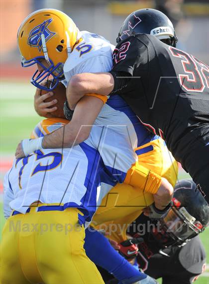 Thumbnail 2 in Tempe Prep vs. Morenci (AIA D5 Playoffs) photogallery.