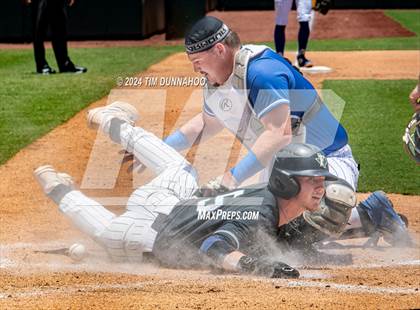 Thumbnail 1 in Gunter vs. Franklin (UIL 3A Baseball Semifinal) photogallery.