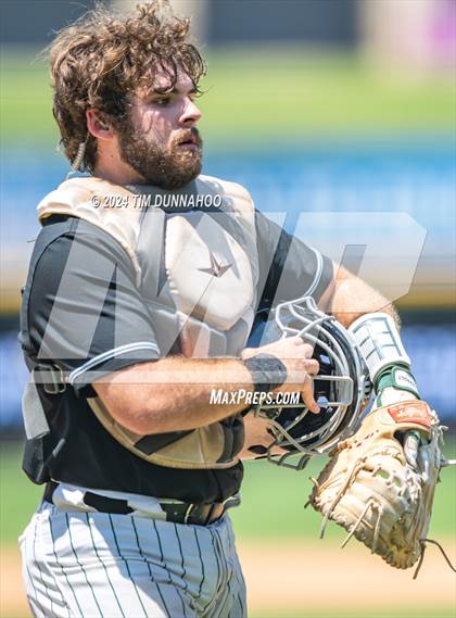Thumbnail 3 in Gunter vs. Franklin (UIL 3A Baseball Semifinal) photogallery.