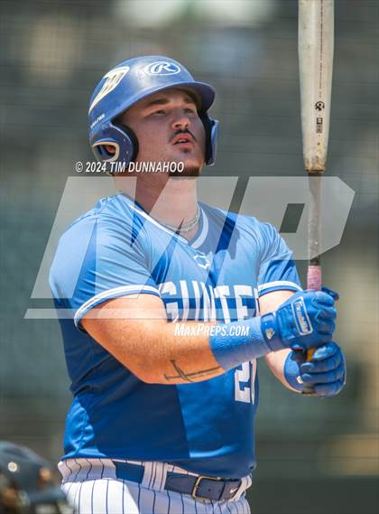 Thumbnail 1 in Gunter vs. Franklin (UIL 3A Baseball Semifinal) photogallery.