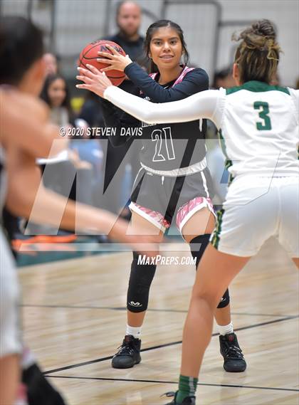 Thumbnail 1 in Red Mountain vs Basha photogallery.