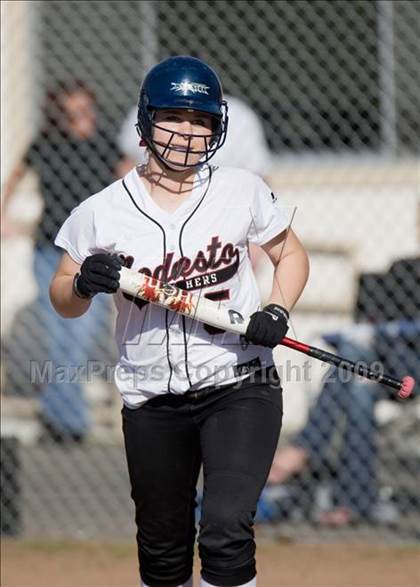 Thumbnail 2 in Downey @ Modesto photogallery.