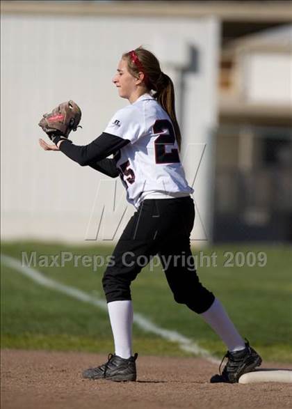 Thumbnail 2 in Downey @ Modesto photogallery.