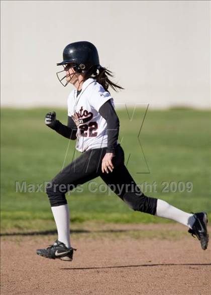 Thumbnail 3 in Downey @ Modesto photogallery.