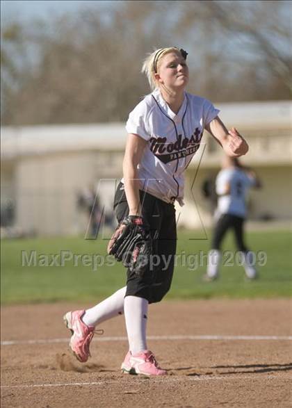 Thumbnail 1 in Downey @ Modesto photogallery.