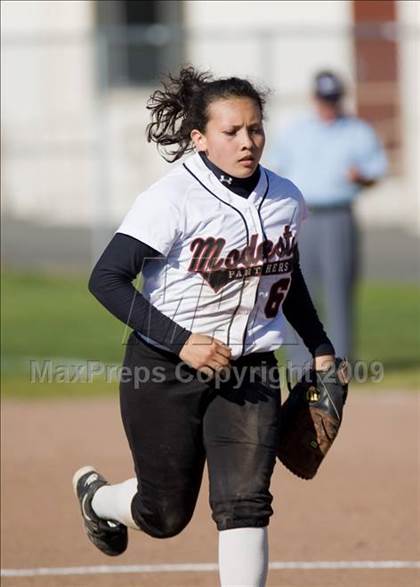 Thumbnail 2 in Downey @ Modesto photogallery.