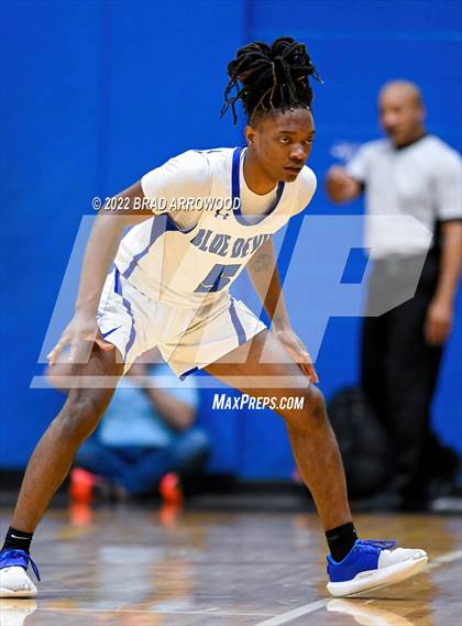 Thumbnail 1 in West Cabarrus vs. Mooresville photogallery.