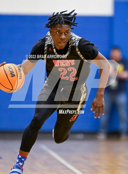 Thumbnail 3 in West Cabarrus vs. Mooresville photogallery.