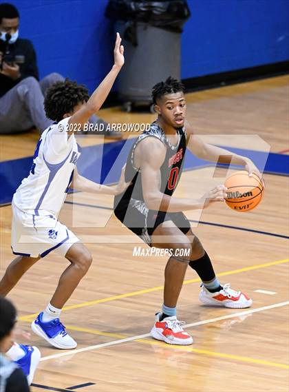 Thumbnail 3 in West Cabarrus vs. Mooresville photogallery.