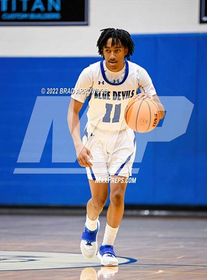 Thumbnail 2 in West Cabarrus vs. Mooresville photogallery.