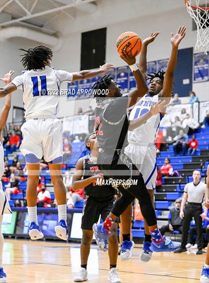 Thumbnail 3 in West Cabarrus vs. Mooresville photogallery.