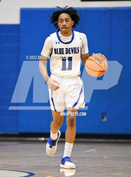 Thumbnail 2 in West Cabarrus vs. Mooresville photogallery.