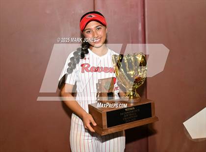 Thumbnail 3 in Yuma Catholic vs. Empire (AIA 3A Final - Awards) photogallery.
