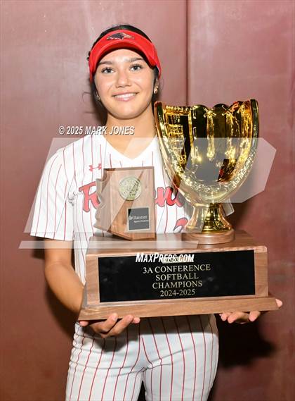 Thumbnail 2 in Yuma Catholic vs. Empire (AIA 3A Final - Awards) photogallery.