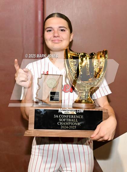 Thumbnail 2 in Yuma Catholic vs. Empire (AIA 3A Final - Awards) photogallery.