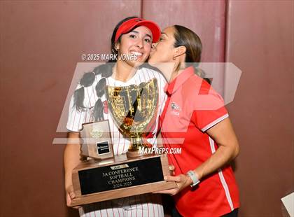 Thumbnail 3 in Yuma Catholic vs. Empire (AIA 3A Final - Awards) photogallery.