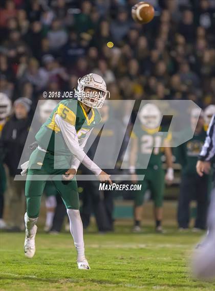 Thumbnail 3 in Strathmore vs Hilmar (CIF State D6-AA Championship) photogallery.