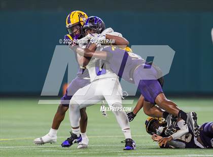 Thumbnail 3 in Plano West @ Lamar photogallery.