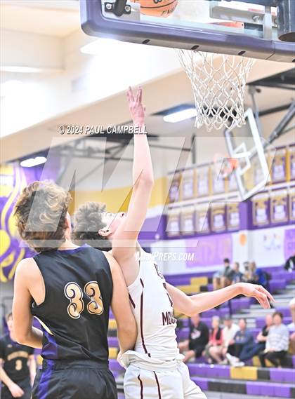Thumbnail 3 in Queen Creek vs Desert Mountain (Fear the Hop Thanksgiving Tournament) photogallery.