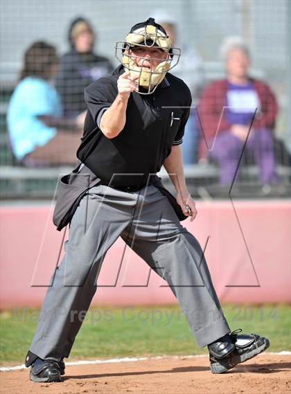 Thumbnail 1 in Bonham vs Krum (Pottsboro Tournament) photogallery.