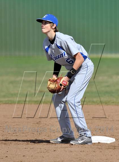 Thumbnail 1 in Bonham vs Krum (Pottsboro Tournament) photogallery.