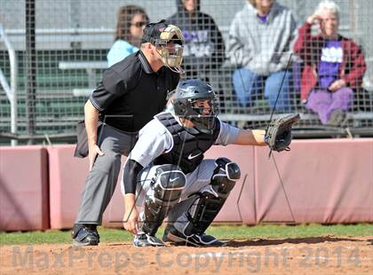Thumbnail 1 in Bonham vs Krum (Pottsboro Tournament) photogallery.