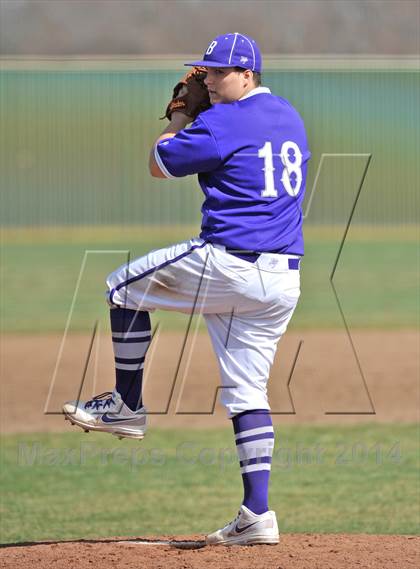 Thumbnail 2 in Bonham vs Krum (Pottsboro Tournament) photogallery.