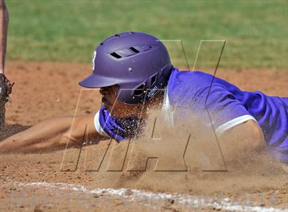 Thumbnail 1 in Bonham vs Krum (Pottsboro Tournament) photogallery.