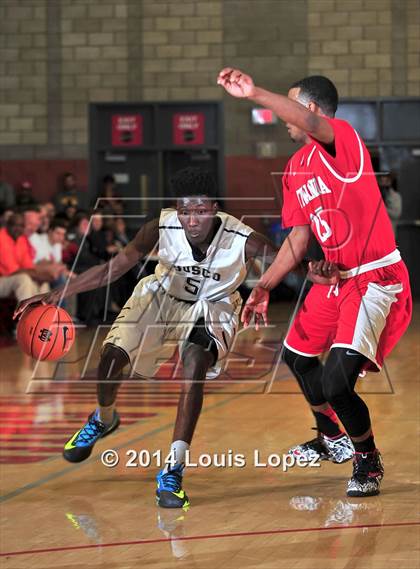 Thumbnail 3 in Etiwanda vs. St. John Bosco (Nike Extravaganza) photogallery.