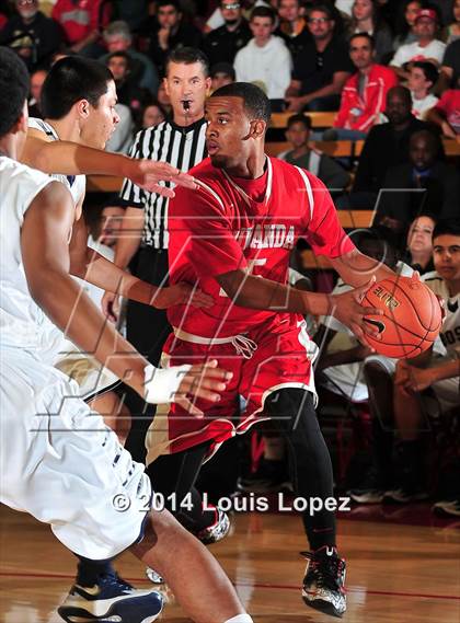 Thumbnail 1 in Etiwanda vs. St. John Bosco (Nike Extravaganza) photogallery.